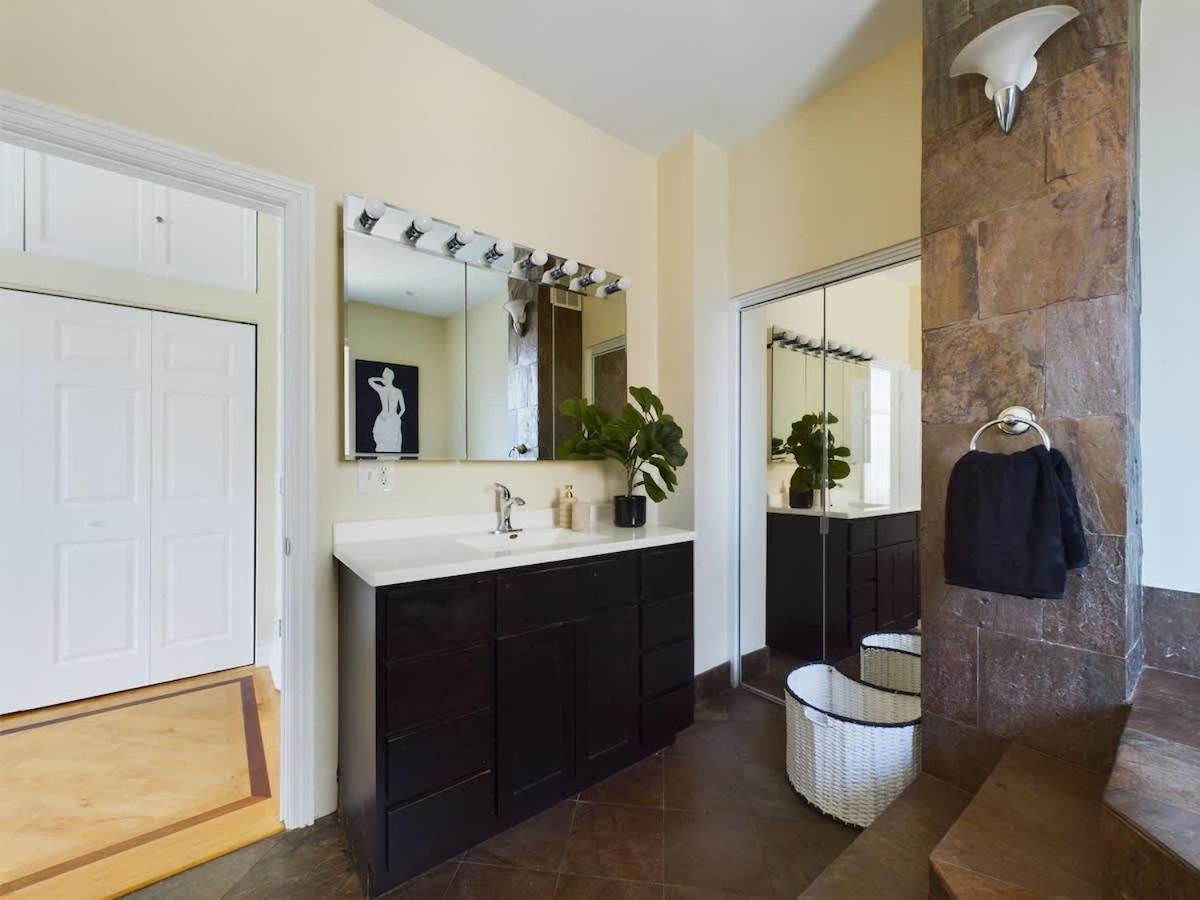 Luxe 4Br With Hot Tub & Game Room Chicago Exterior foto